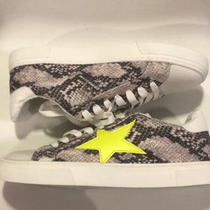 Steve Madden Star Sneakers